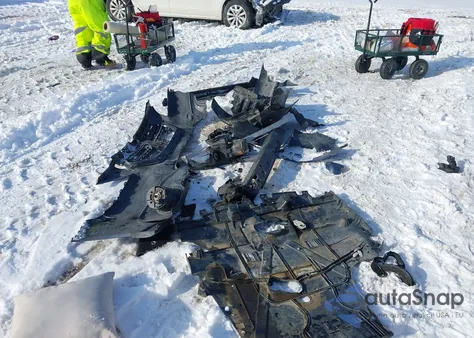 2017 Subaru Outback 2.5I Limited из США, поврежденный, VIN 4S4BSANC6H3367972